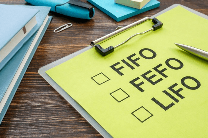 clipboard with check boxes for order picking methods: FIFO, FEFO, and LIFO